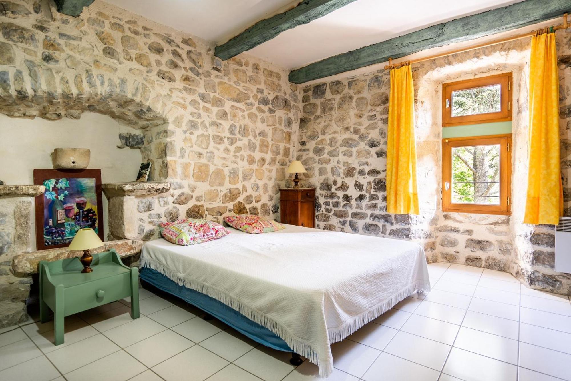 Gites Du Domaine De Serre Long Saint-Maurice-dʼIbie Exteriér fotografie