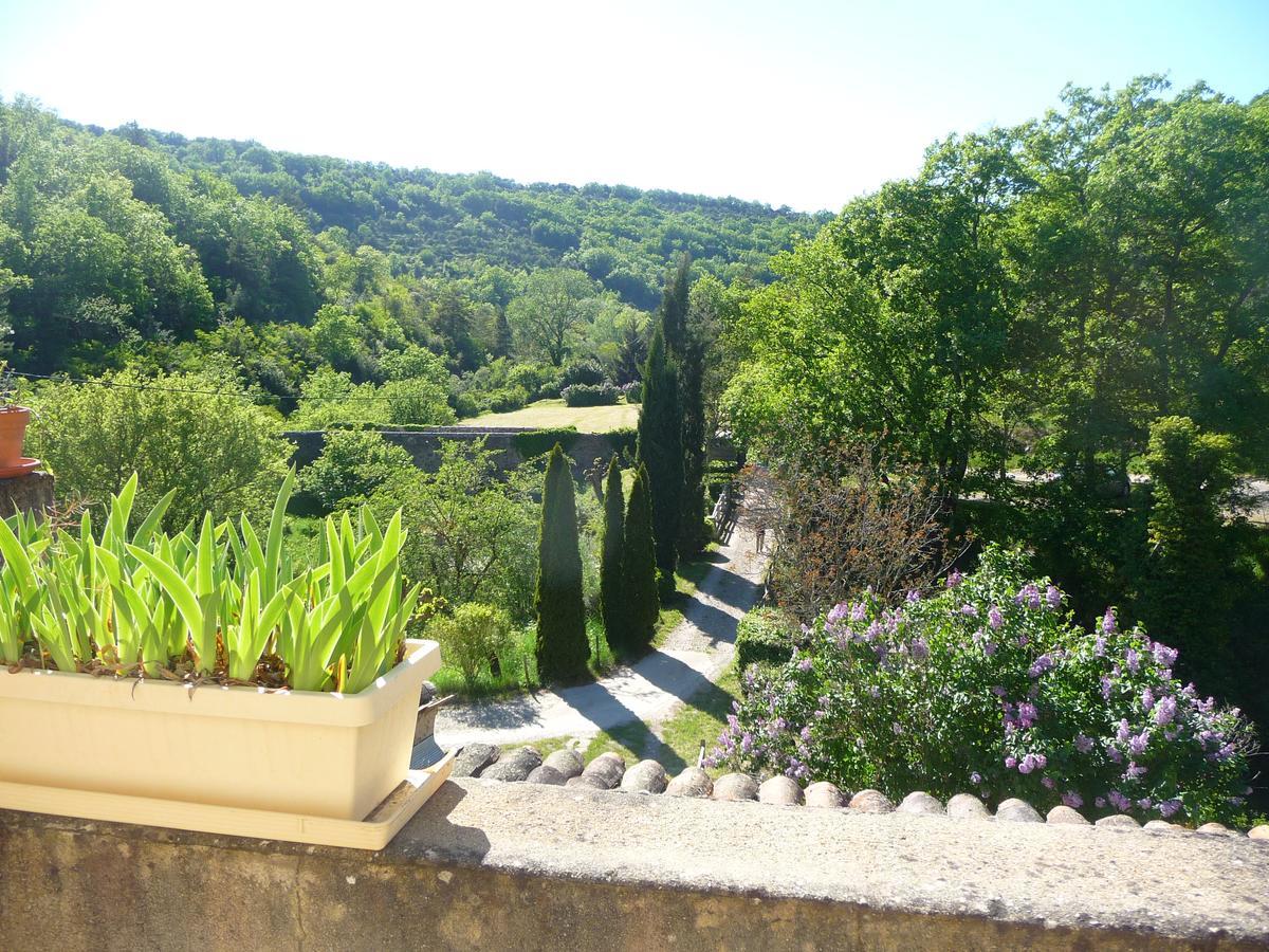 Gites Du Domaine De Serre Long Saint-Maurice-dʼIbie Exteriér fotografie